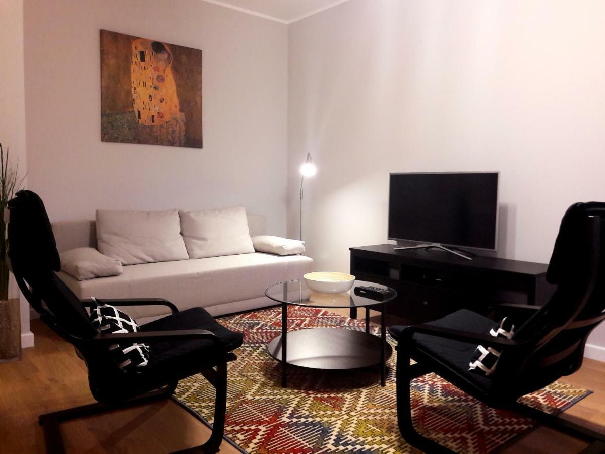 Modern & Quiet In Royal Wilanow With Netflix Apartman Varsó Kültér fotó