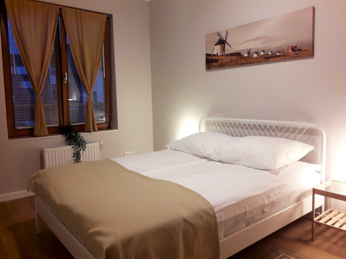 Modern & Quiet In Royal Wilanow With Netflix Apartman Varsó Kültér fotó