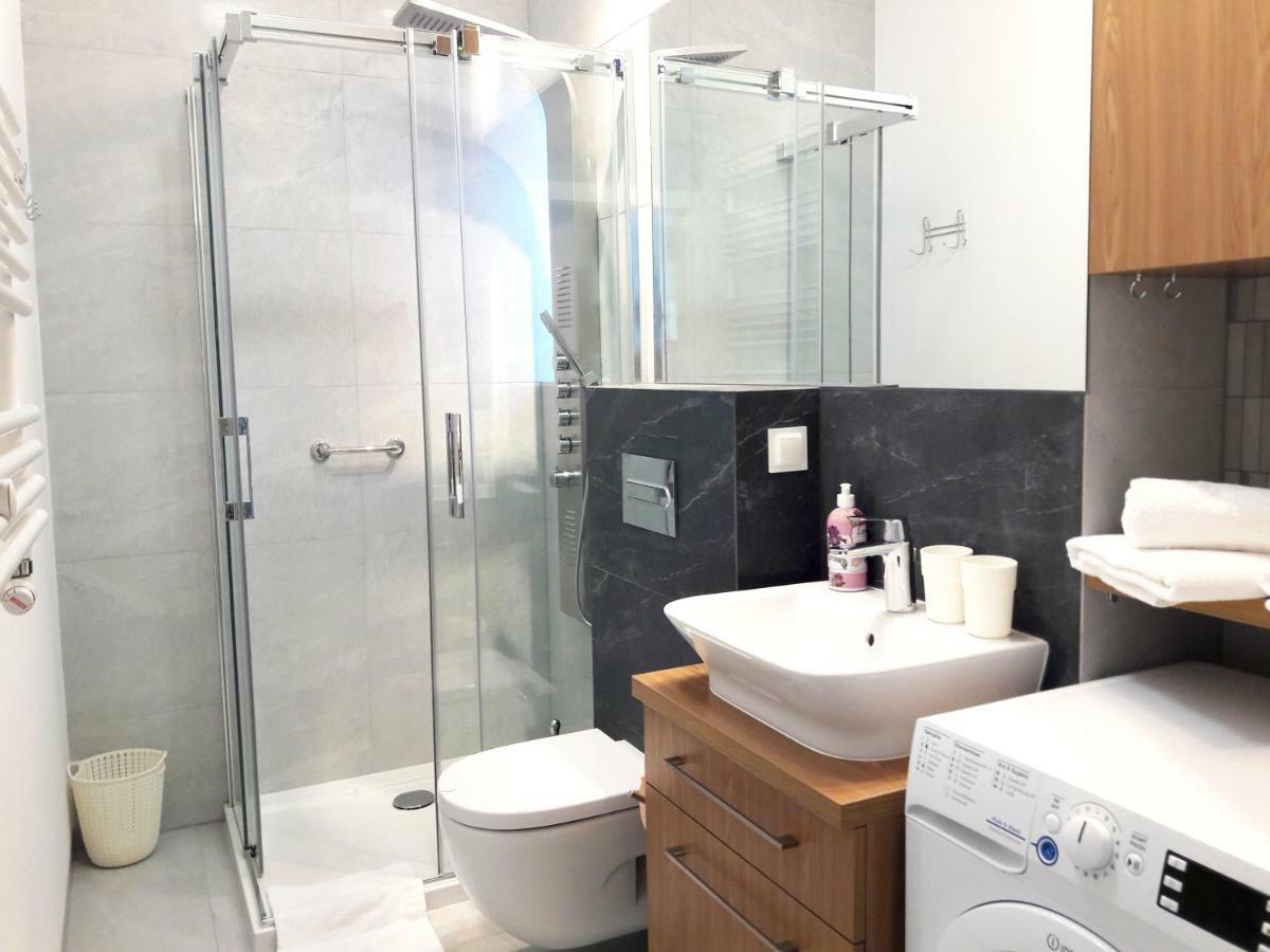Modern & Quiet In Royal Wilanow With Netflix Apartman Varsó Kültér fotó